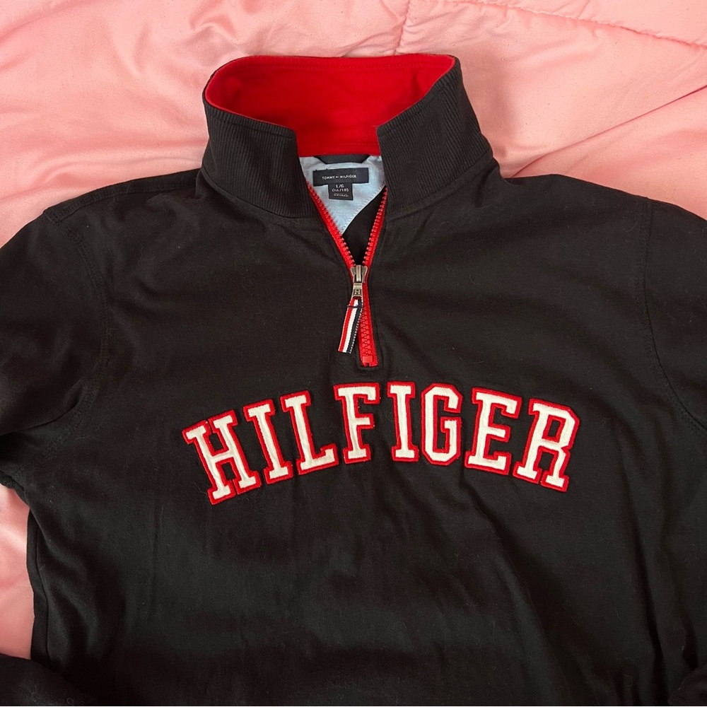 Black 90s Tommy Hilfiger Pullover